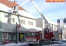 Nö: Absturzdrohende Schneemassen vom Dach