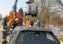 Nö: Mit Pkw auf Anhänger der Straßenmeisterei aufgefahren