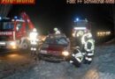 Nö: Bergungseinsatz nach Überschlag mit Pkw