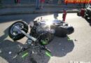 Tirol: Motorradfahrer nach Unfall unter Pkw eingeklemmt