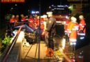 Sbg: Nach Anprall an Brückengeländer im Pkw eingeklemmt