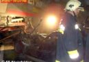 Oö: Menschenrettungseinsatz nach Verkehrsunfall mit Lkw und Pkw