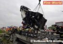 Nö: Reisebus auf A2 in Wiener Neustädter Kanal gestürzt – 3 Tote!