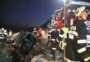 Stmk: Schwerer Verkehrsunfall mit Menschenrettung bei Gröbming