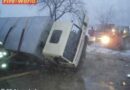Nö: Mit Kühen beladener Viehtransporter in Strasshof gekippt