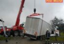 Oö: Kranfahrzeugeinsatz bei Lkw-Bergung in Pram