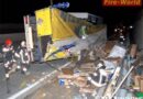 Nö: Quer verstreute Ladung nach Lkw-Unfall auf der A1 bei Amstetten