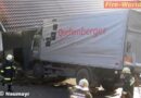 Oö: Mit Lkw auf eisiger Fahrbahn abgerutscht und umgestürzt