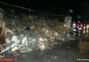 Deutschland: Gurken-Kühl-Sattelzug nach Reifenplatzer ein Raub der Flammen