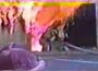 Video: Übermotivierter Innenangriff bei Vorführung