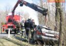 Bgld: Mit Pkw-Heck bei Mattersburg gegen Baum geprallt