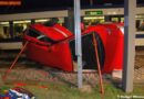 Nö: Verkehrsunfall mit Wiener Lokalbahn – Pkw-Lenker eingeklemmt