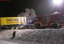 Stmk: Lkw-Zug auf der B 320 bei Wörschach über Böschung gerutscht