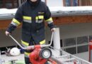 Ktn: Eine Frau geht in Hermagor durchs Feuer