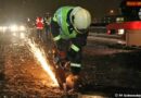 Nö: Auto durch mit Schneepflug aufgerissene Dehnfuge beschädigt (A4)