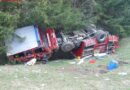 Stmk: Tanklöschfahrzeug bei Waldbrand abgestürzt -> Schwerverletzte Fw-Männer!