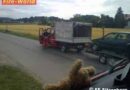 Nö: Großmutter mit zwei Enkelkinder bei Unfall mit Lkw unverletzt
