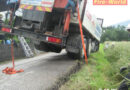 Oö: Zwei Wehren bei Lkw-Bergung in Wiesen im Einsatz