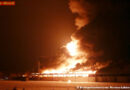 D: 1 Million Euro Schaden nach Großbrand in einer ehemaligen Möbelfabrik