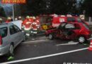 Oö: Fahrzeuglenkerin mit hydr. Rettungsgerät aus Fahrzeug befreit