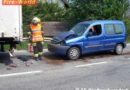 Nö: Pkw fährt auf stehenden Lkw auf