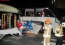 Stmk: Bus kollidierte mit Straßenbahn – Zahlreiche Verletzte