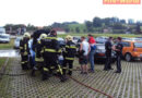 Oö: Pkw-Brand auf einem Parkplatz in Aurolzmünster