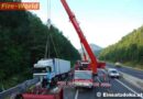 Nö: Auffahrunfall mit zwei Lkw blockiert stundenlang die Autobahn