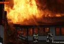 Sbg: FF Hallein rückt als Unterstützung zu Großbrand in Bayern aus