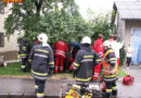Oö: Menschenrettung nach Frontalzusammenstoß zweier Pkw