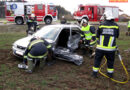 Oö: Nach Vorrangverletzung in Fahrzeug eingeklemmt
