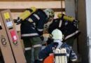 Oö: Brennender Pkw und Gefahrstoffaustritt bei Großübung