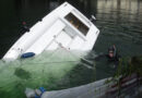 Oö: Segelboot in Ebensee gekentert und im Schlamm festsitzend