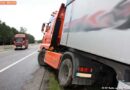 Nö: Sattelzug kommt auf der S5 von der Fahrbahn ab