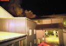 Stmk: Geringer Wasserschaden bei Dachstuhlbrand einer Halle