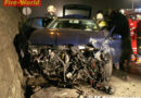 Oö: Kopfverletzungen nach Betonwand-Crash auf B 122 in Kremsmünster