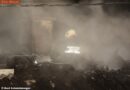 Oö: Schwerstverletzter Explosion einer Gasflasche -> Fw-Mann im Einsatz verletzt