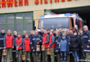 Oö: Steyregger Feuerwehrjugend überbringt Friedenslicht