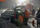 Stmk: Verletzte Personen bei Unfall im dichten Schneetreiben