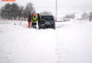 Nö: Pkw steckt in Schneewechte