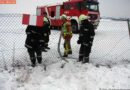 Nö: Auto rutscht in Zaun vom Fliegerhorst Brumowski