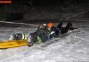 Oö: Feuerwehr übt Eisrettung auf der zugefrorenen Gusen