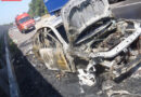 Nö: Pkw auf der A21 in Vollbrand