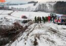 Oö: Landwirt unter Baum eingeklemmt
