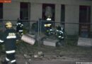 Oö: Feuerwehr als Aufräumtruppe auf einer Baustelle