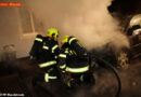 Oö: Zwei Feuerwehren bei Pkw Brand im Einsatz