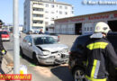 Stmk: Zwei Verletzte bei Auffahrunfall vor dem Feuerwehrhaus Knittelfeld