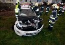 Nö: Pkw gegen Zug -> Fahrzeuglenker verletzt