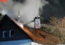 Oö: Neun Feuerwehren bei Dachstuhlbrand im Einsatz
