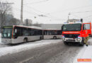 Oö: Entgleiste Straßenbahn und ausgerutschter Autobus in Linz